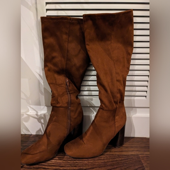 Steve Madden brown suede knee high boot - Picture 2 of 4